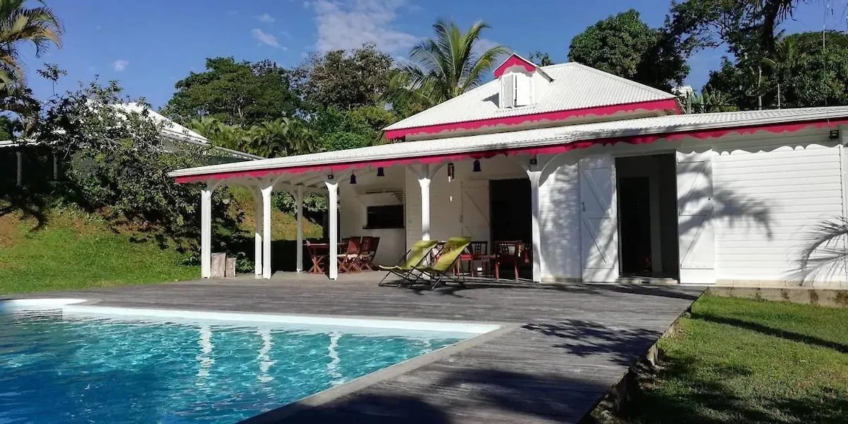 Belle Villa Creole Petit-Bourg