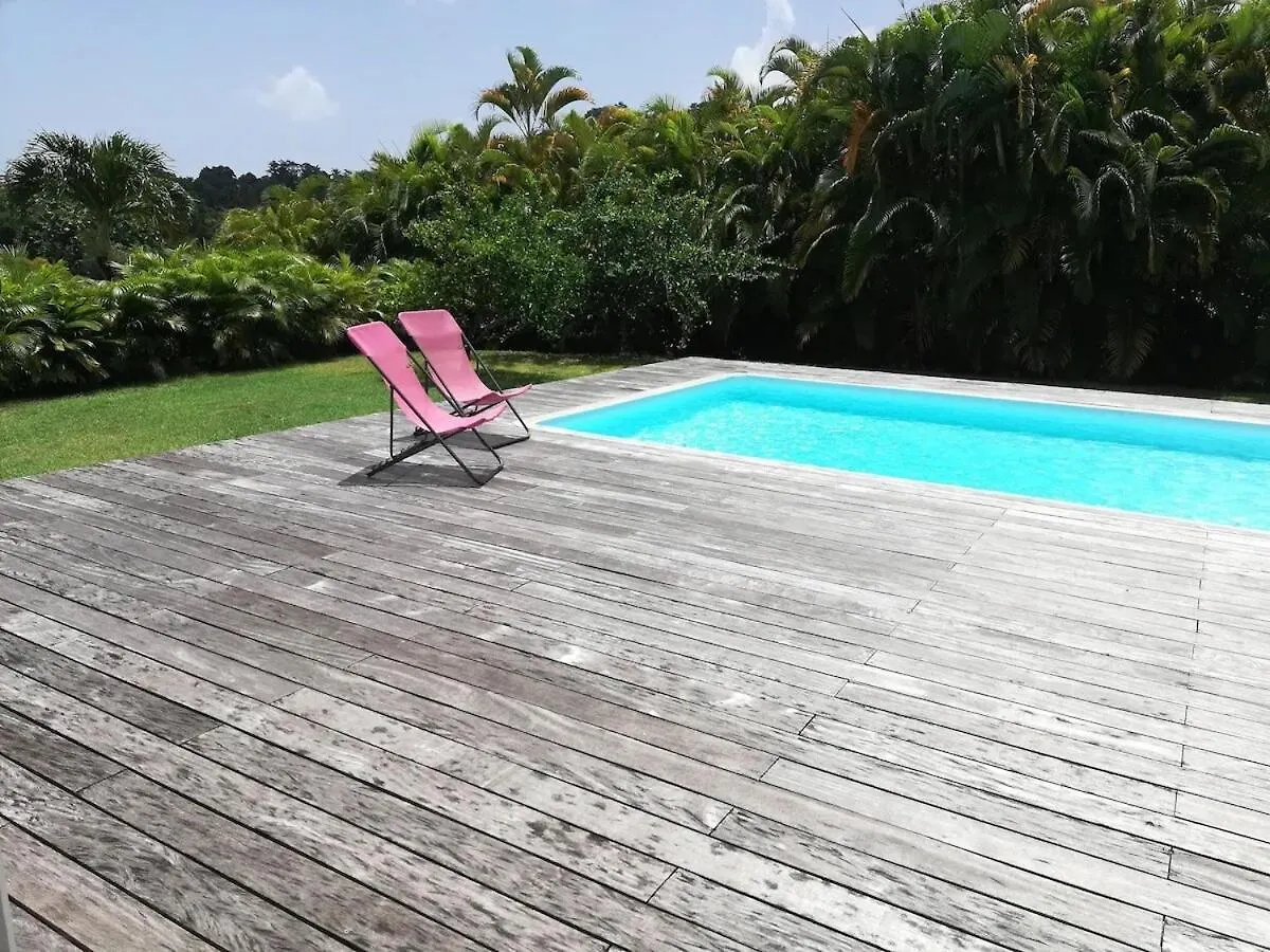 Belle Villa Creole Petit-Bourg